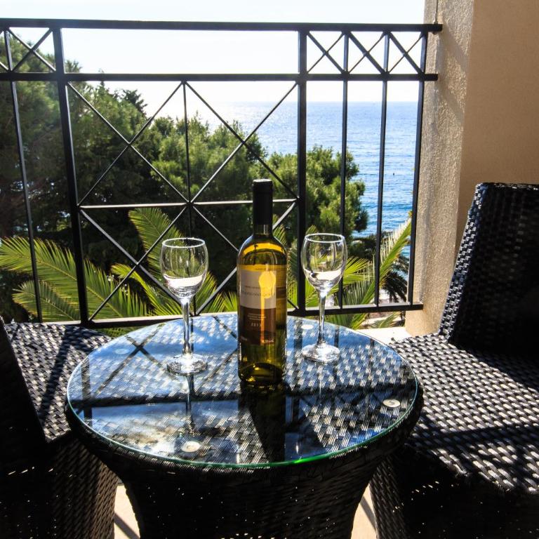 LuxBeachFront - Apartman s 1 Spavaćom Sobom i Pogledom na More - 2