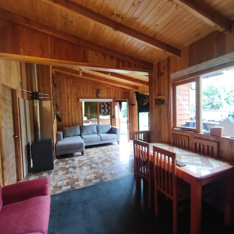 Hermosa cabaña familiar Pucón Caburga - Two-Bedroom House - 4