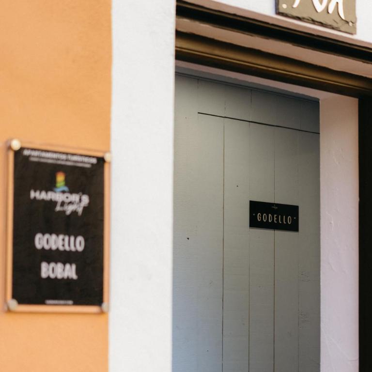 Godello - Harbor's Light - Estudio - 14