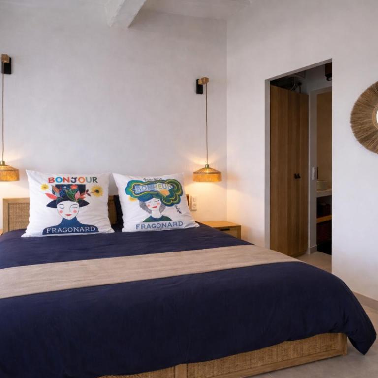 Au cœur d un port by Port Azur Rental - Three-Bedroom Apartment - 4