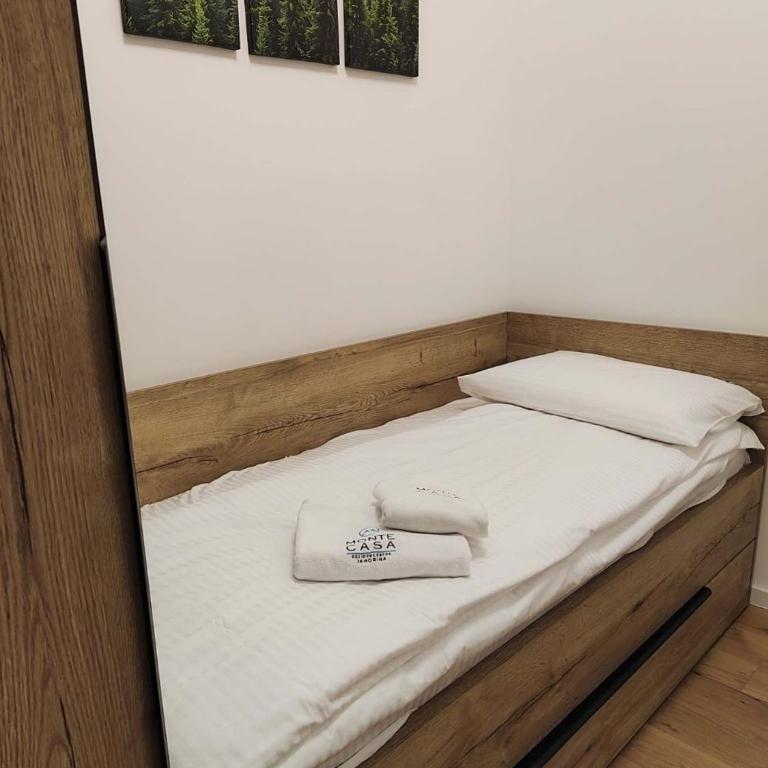 Monte Casa Lux - Two-Bedroom Apartment with Balcony - 22