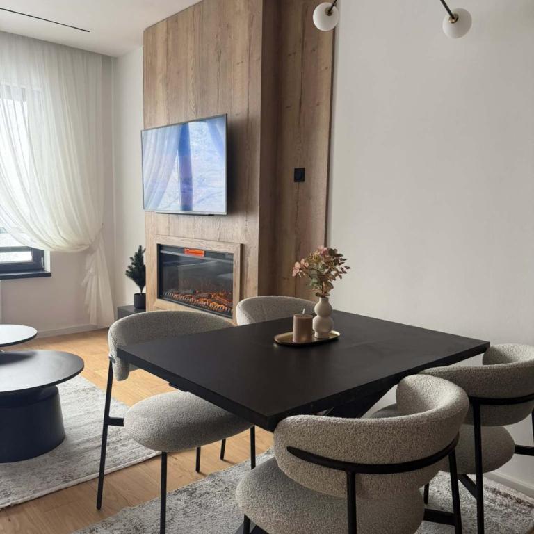 Monte Casa Lux - Two-Bedroom Apartment with Balcony - 23