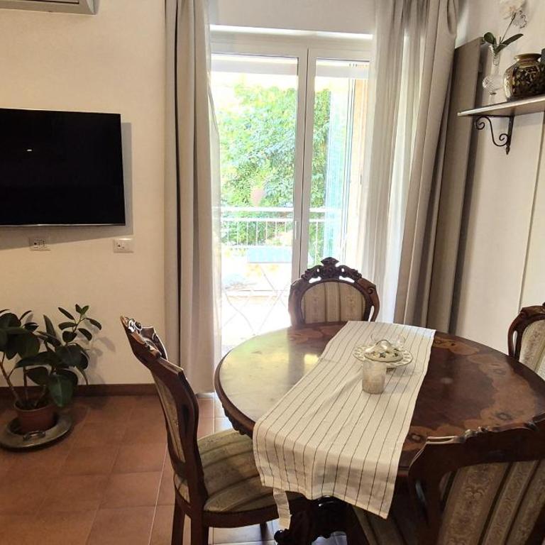 EUR Fenix Apartment free parking family - Apartment mit 1 Schlafzimmer - 21