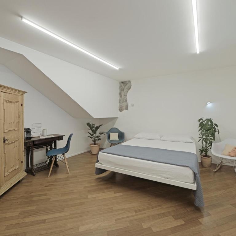 Historic Rooms and Apartments in the City Centre of Bolzano - Habitación Doble con baño privado - 2