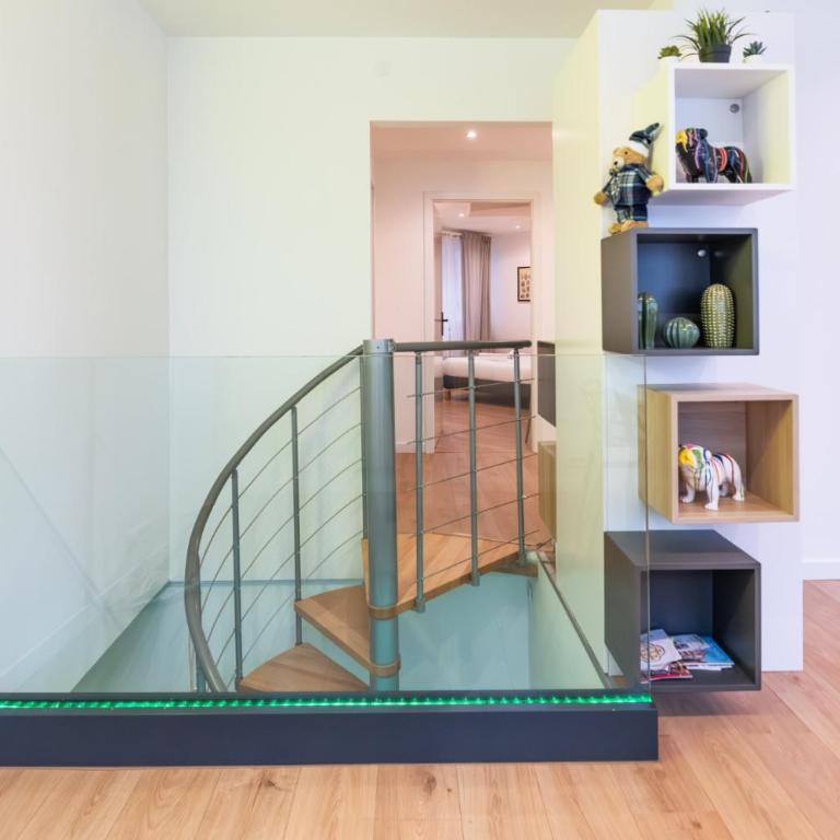 Hollywood 9 People - KHbnb center - Apartment - 25