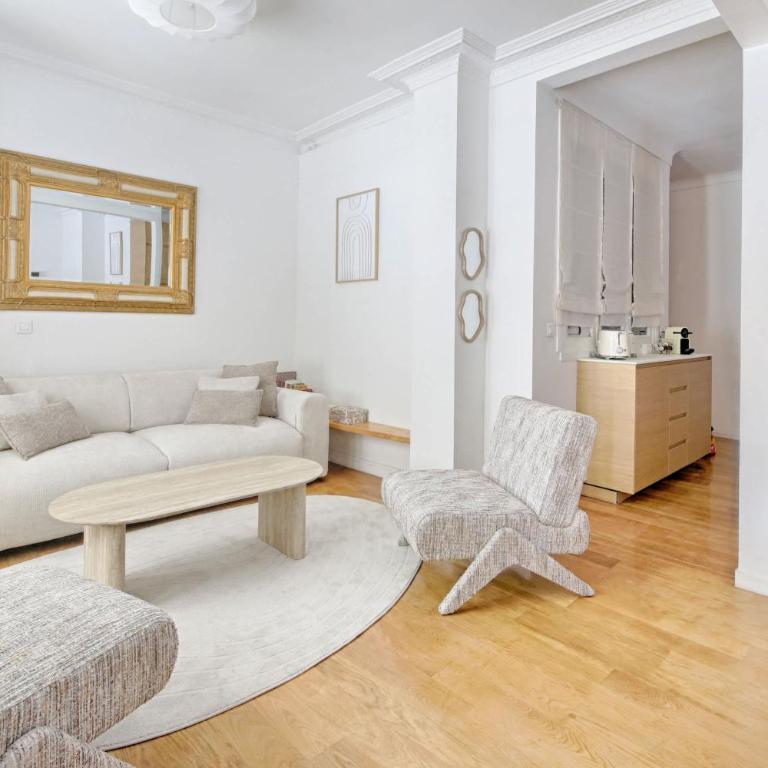 Tuileries Saint Honore 6P AC by Melvane - Appartement - 2