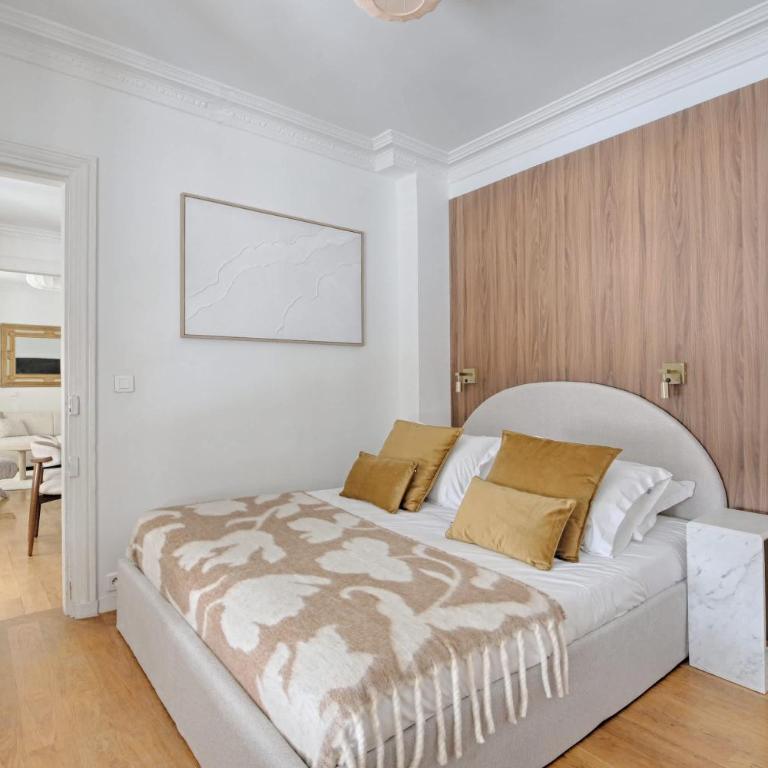 Tuileries Saint Honore 6P AC by Melvane - Appartement - 13