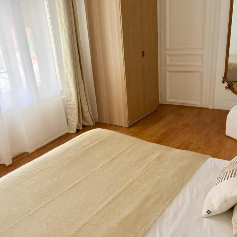 Tuileries Saint Honore 6P AC by Melvane - Appartement - 30