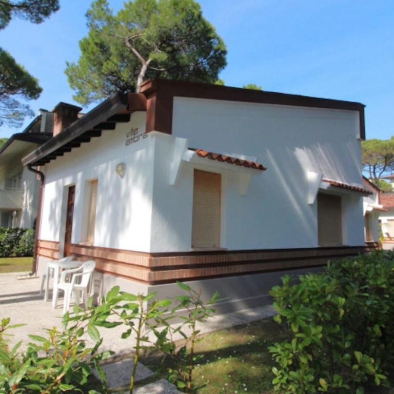 Cozy villa close to the beach - Villa - 11