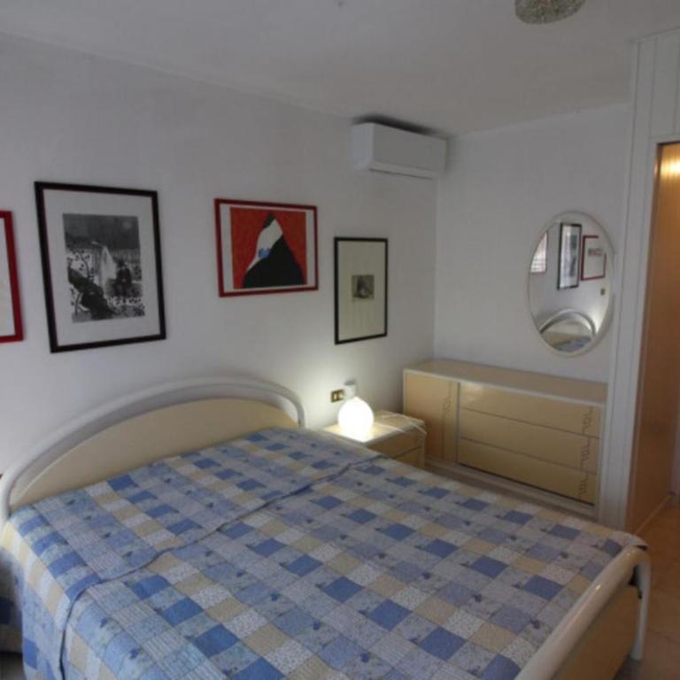 Three storey villa with garden in Lignano - Villa - 11