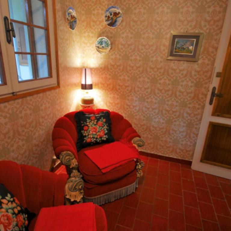 Spacious villa with garden by the sea - Villa - 6