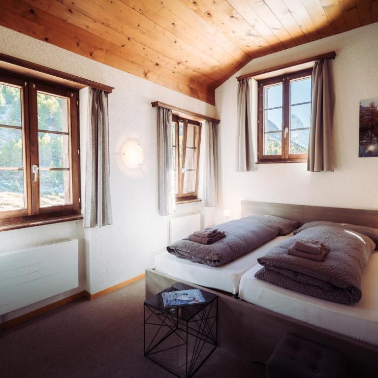 Grünsee Mountain Lodge - Doppelzimmer mit Gemeinschaftsbad - 1