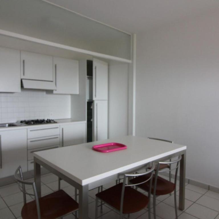 Top floor apartment with sea view - Appartamento - 4