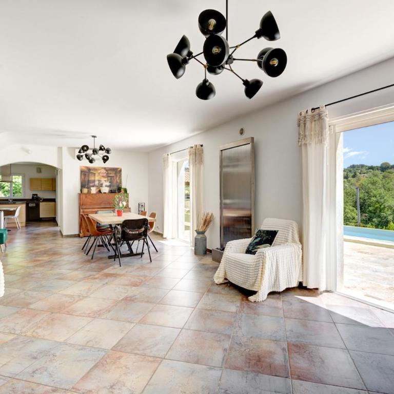 Villa de charme avec piscine, vue nature et salle de sport - Villa mit privatem Pool - 11