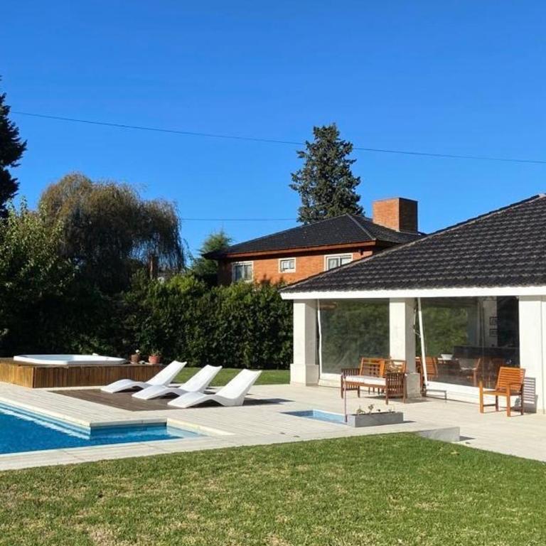 Hermosa casa en el Náutico Escobar Country Club - Casa de 2 dormitorios - 18