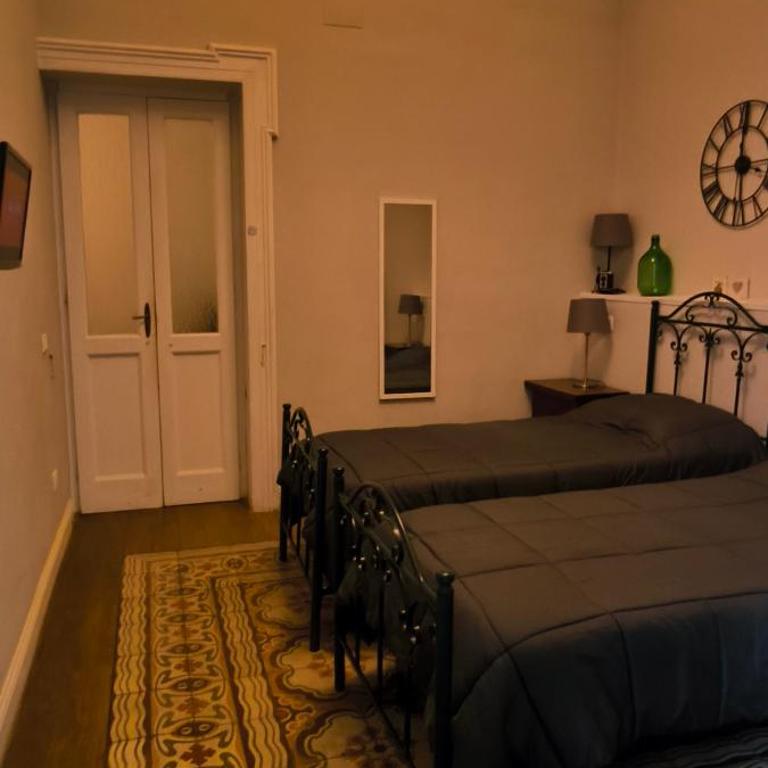 Belle Époque - Two-Bedroom Apartment with Garden View - 22