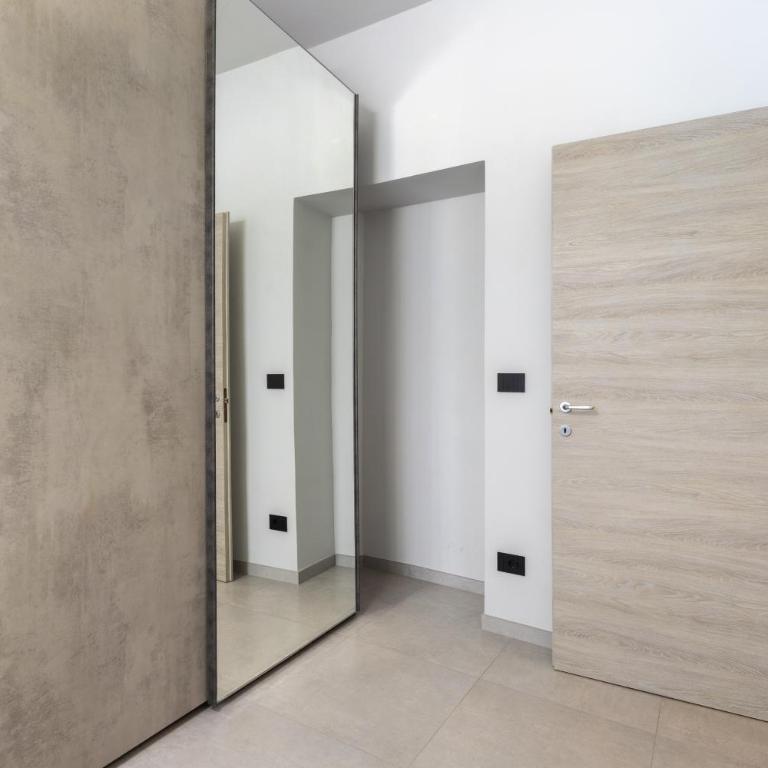 Hostdomus - Garibaldi Suite - Appartamento con 2 Camere da Letto - 12