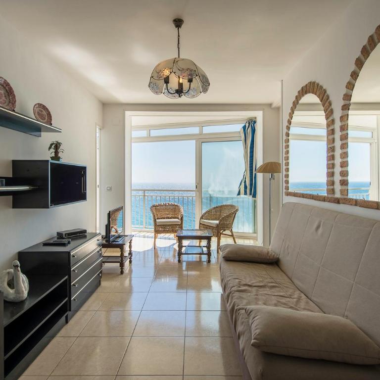 Acogedor piso con vistas frontales a mar - Apartamento de 2 dormitorios - 1