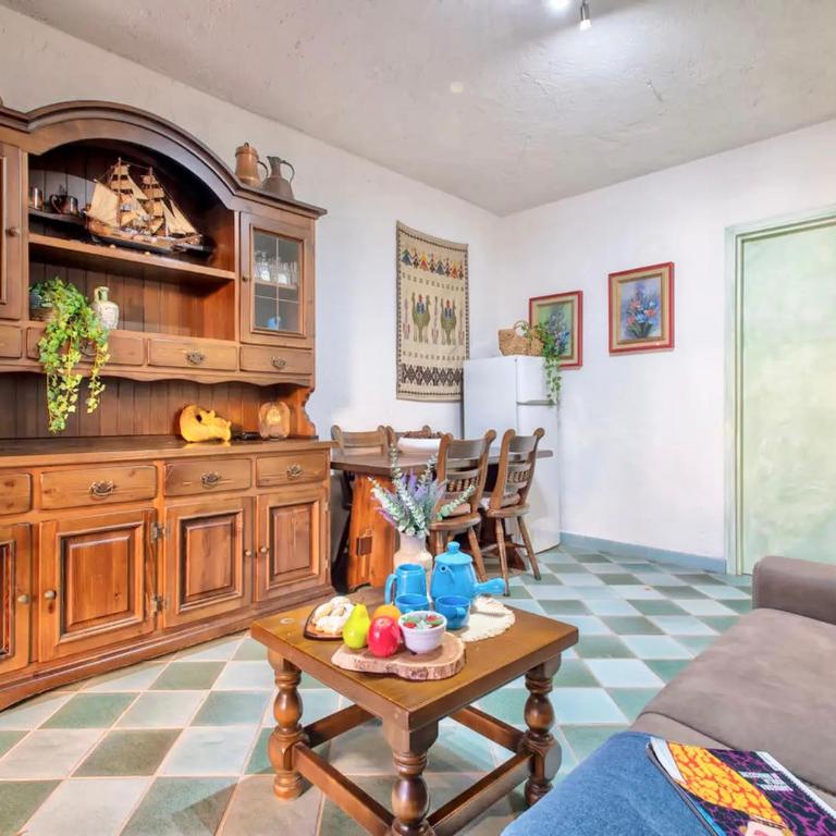 Apartment 5 beds with fenced garden in Marinella just 300 mt from the sea - Appartamento con 2 Camere da Letto - 12