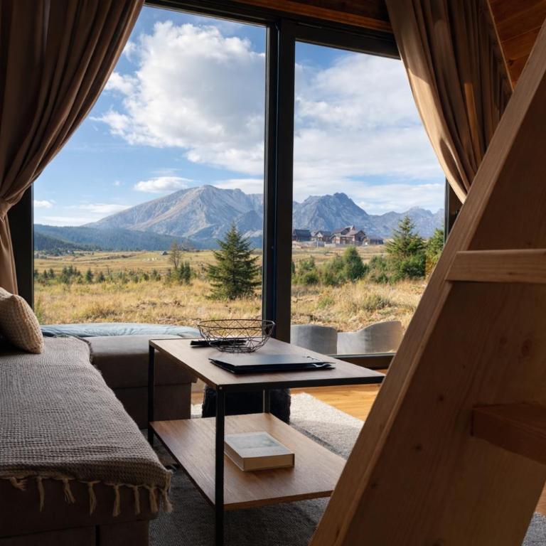 PeaksView Chalets - One-Bedroom Chalet - 7