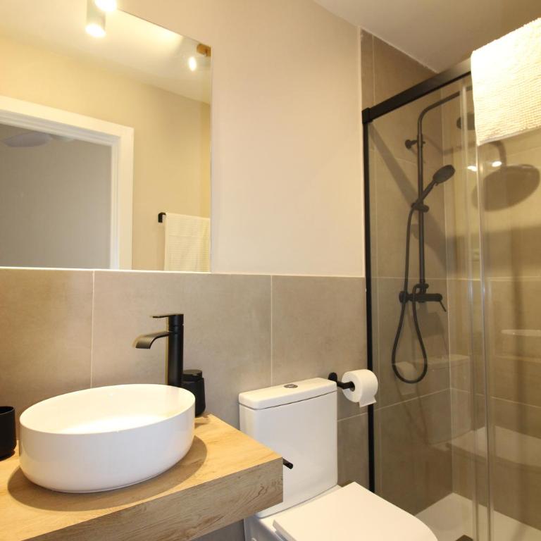 Hostal Las Acacias - Habitación Individual con bañera - 1