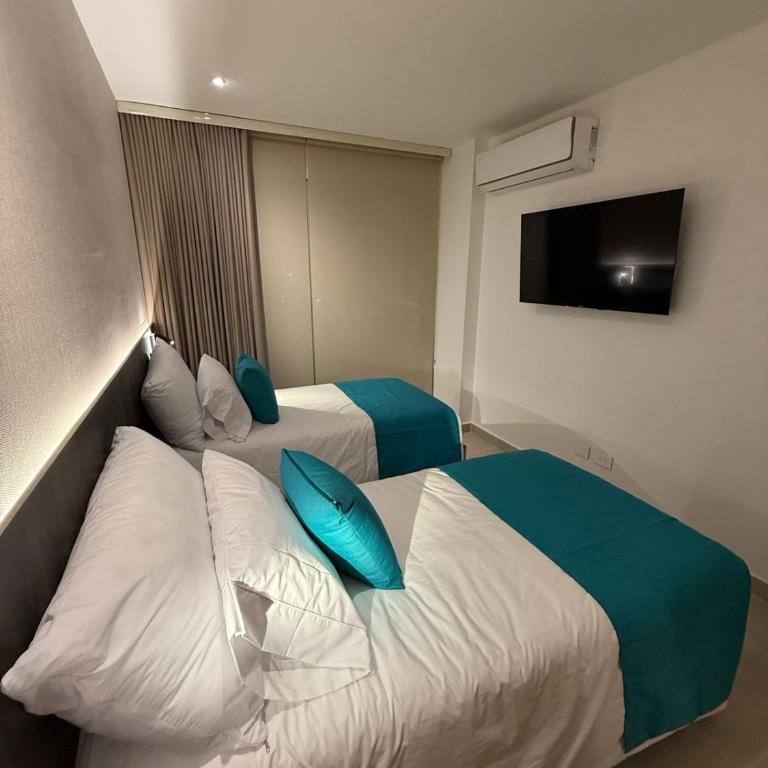 Luxy 2BR at paradise Oasis, 18 min from walled city - Two-Bedroom Apartment - 11