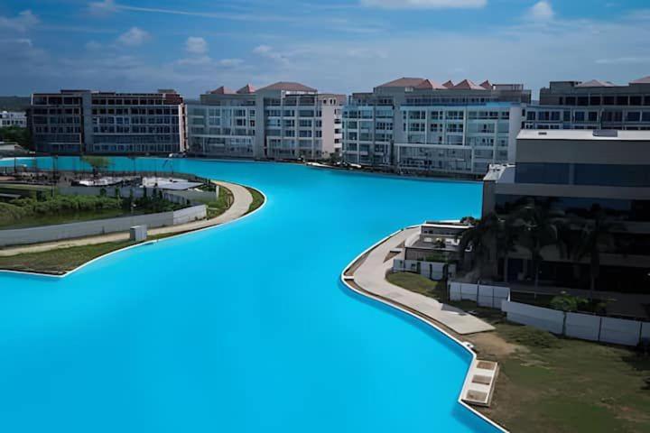 Luxy 2BR at paradise Oasis, 18 min from walled city - Two-Bedroom Apartment - 16