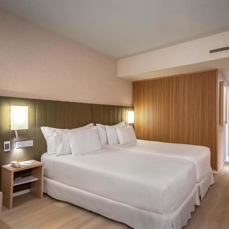 Barceló Bilbao Nervión - Family Room - 3