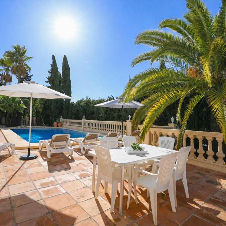 Villa Hermosa by Aguilarent - Villa - 10