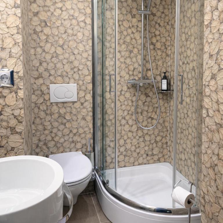 Two Brothers Inn - Doppelzimmer mit Bergblick - 1
