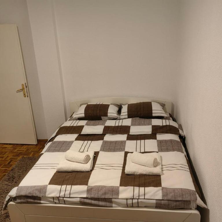 Vrbas - Apartman sa 1 Spavaćom Sobom - 2