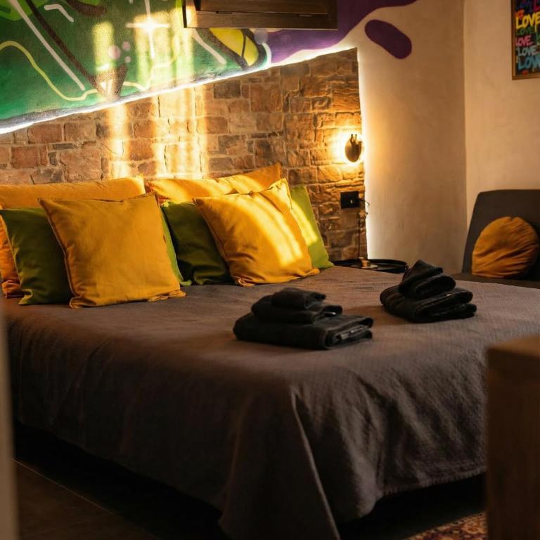 Yore' s suite - One-Bedroom Apartment - 12