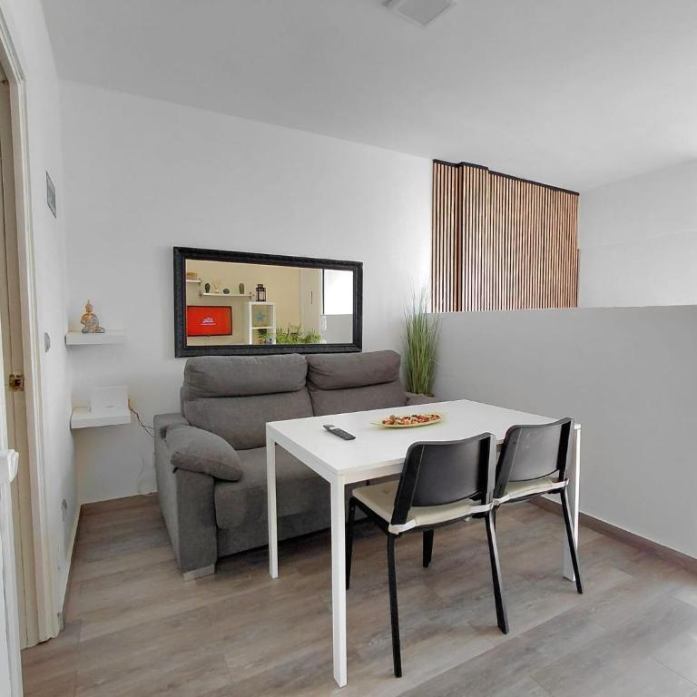 Sunny Corner Torremolinos - Apartamento de 1 dormitorio - 2