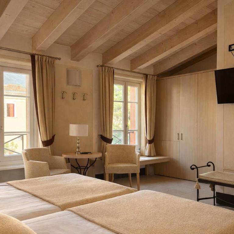 Boutique Hotel Bogliaco - Camera Matrimoniale con Vista Lago - 2