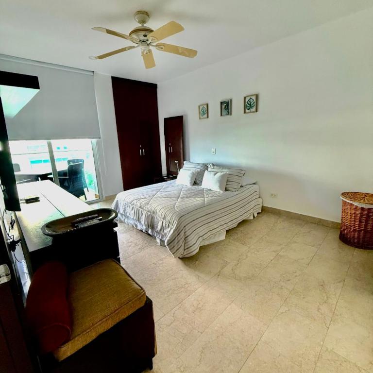 Great Apartment in Cartagena Colombia - Two-Bedroom Apartment - 12