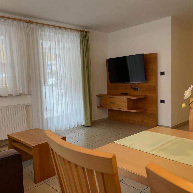 Residence Remi - Apartment mit 2 Schlafzimmern und Balkon - 5