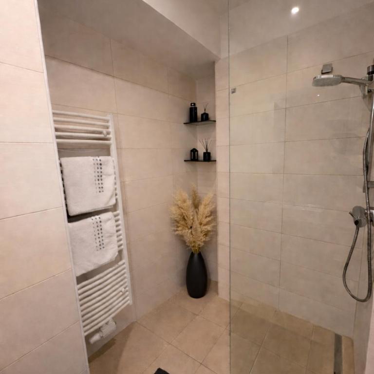 Stadthotel Carinthia - Apartment - 2
