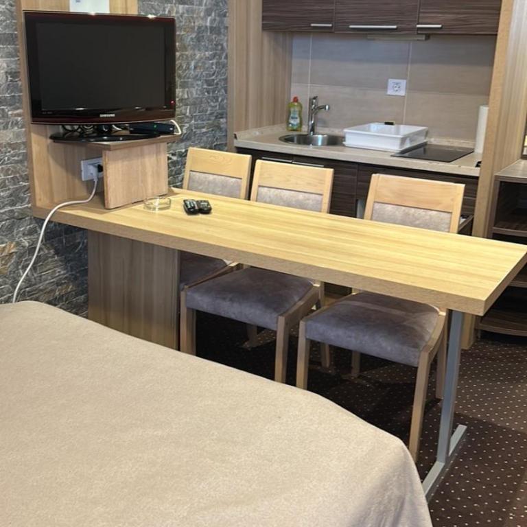 Apartmani Haski Konaci - Standard Twin Room with Sofa - 19