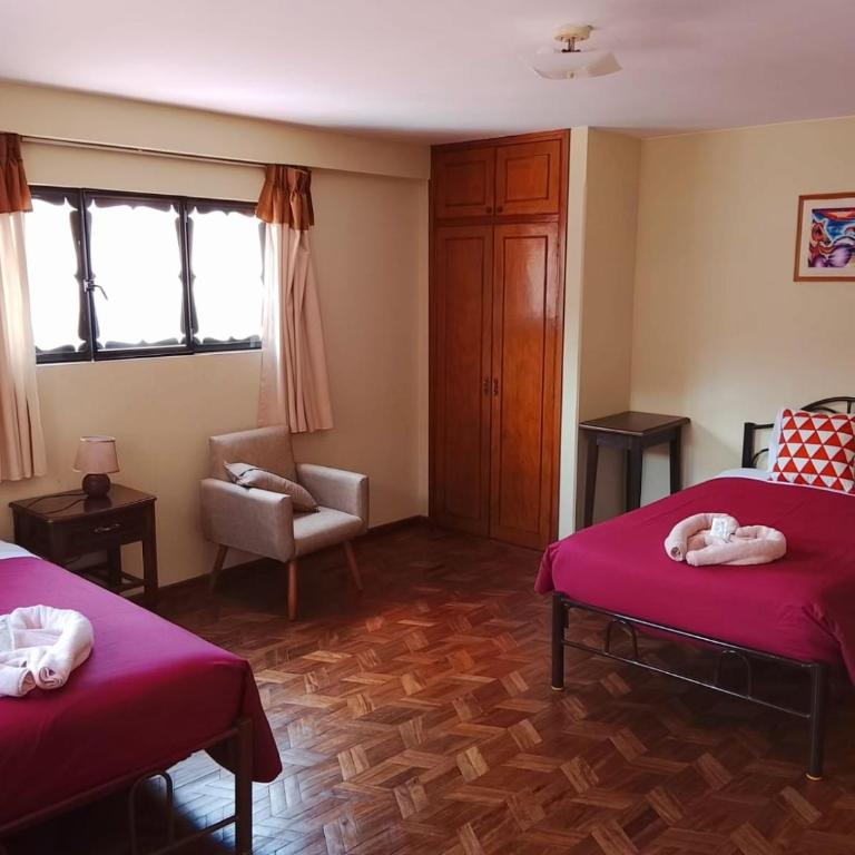 York House - Deluxe Double Room - 14