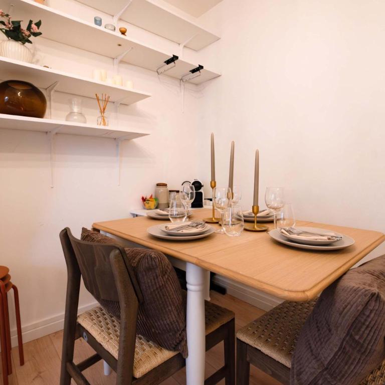 Peaceful Flat Martyrs for 6 Guests - Appartement - 5