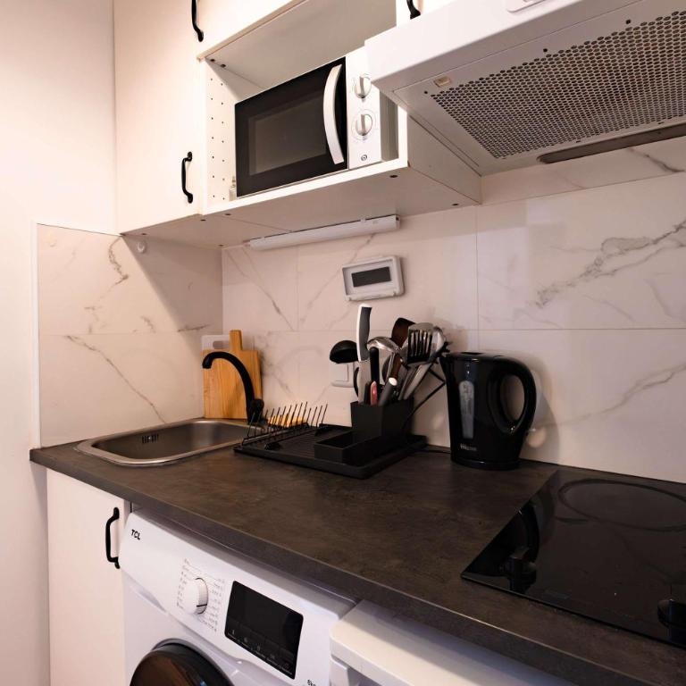 Peaceful Flat Martyrs for 6 Guests - Appartement - 14