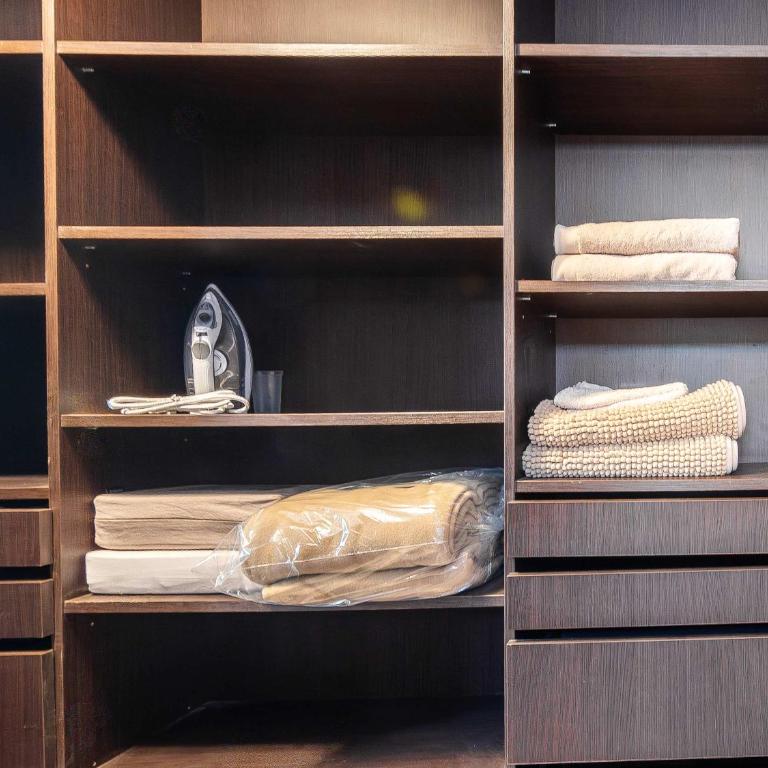 HOM I LasCondes I Metro Manquehue I Parking I 1D1B CAP208 - Apartment - 30