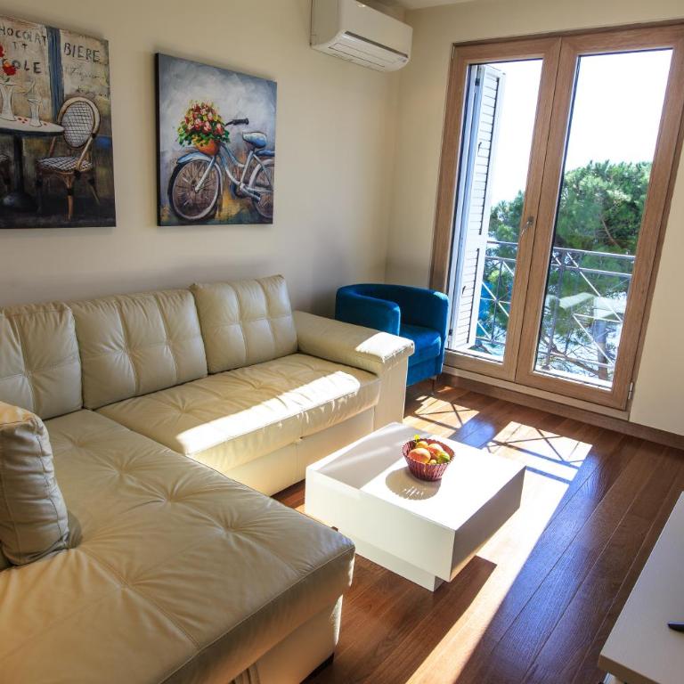 LuxBeachFront - Apartman s 1 Spavaćom Sobom i Pogledom na More - 19