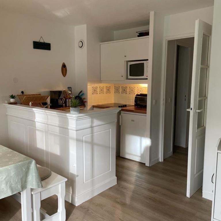 Douceur de Pins Appartement balcon et piscine - Appartamento con 2 Camere da Letto - 4