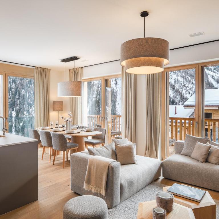 Guernerés & Spa by Alpine Resorts - Apartment mit 4 Schlafzimmern und einem Balkon - 1