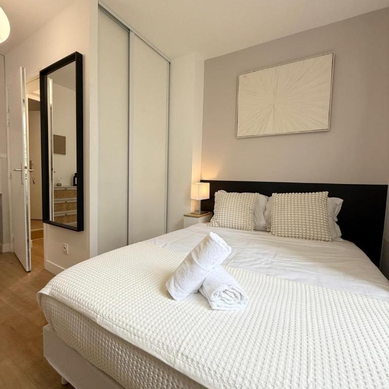 Progrès 2 - Villeurbanne - Studio apartment - Apartment mit 1 Schlafzimmer - 1