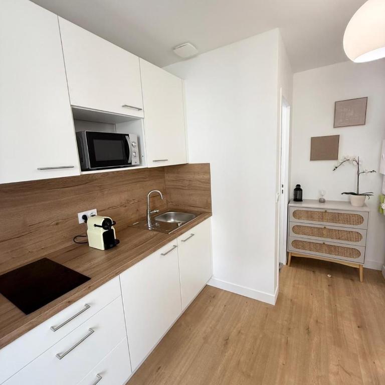 Progrès 2 - Villeurbanne - Studio apartment - Apartment mit 1 Schlafzimmer - 6