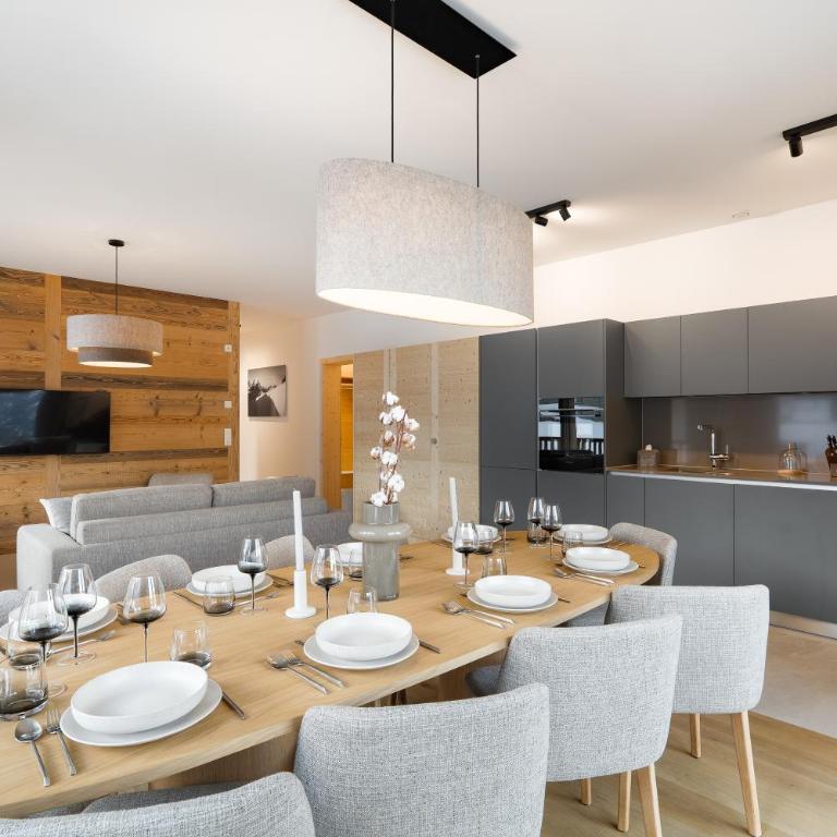 Guernerés & Spa by Alpine Resorts - Apartment mit 4 Schlafzimmern und einem Balkon - 2