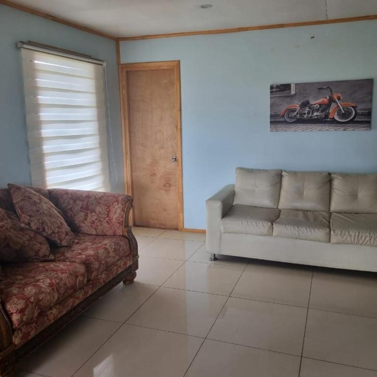 Casa familiar rodeada de vegetacion y con vista al mar - One-Bedroom House - 9