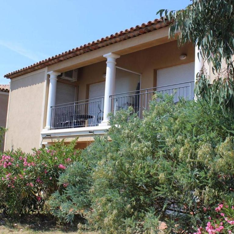 SM320-164 SAINTE MAXIME Appartement 3 pièces 6 couchages parking et piscine - Apartamento de 2 dormitorios con balcón - 11